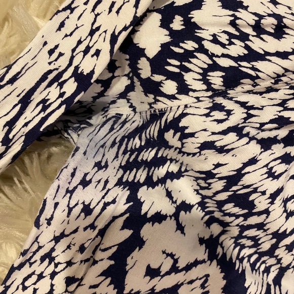 Lilly Pulitzer peacock cotton blouse side zipper - Picture 3 of 4